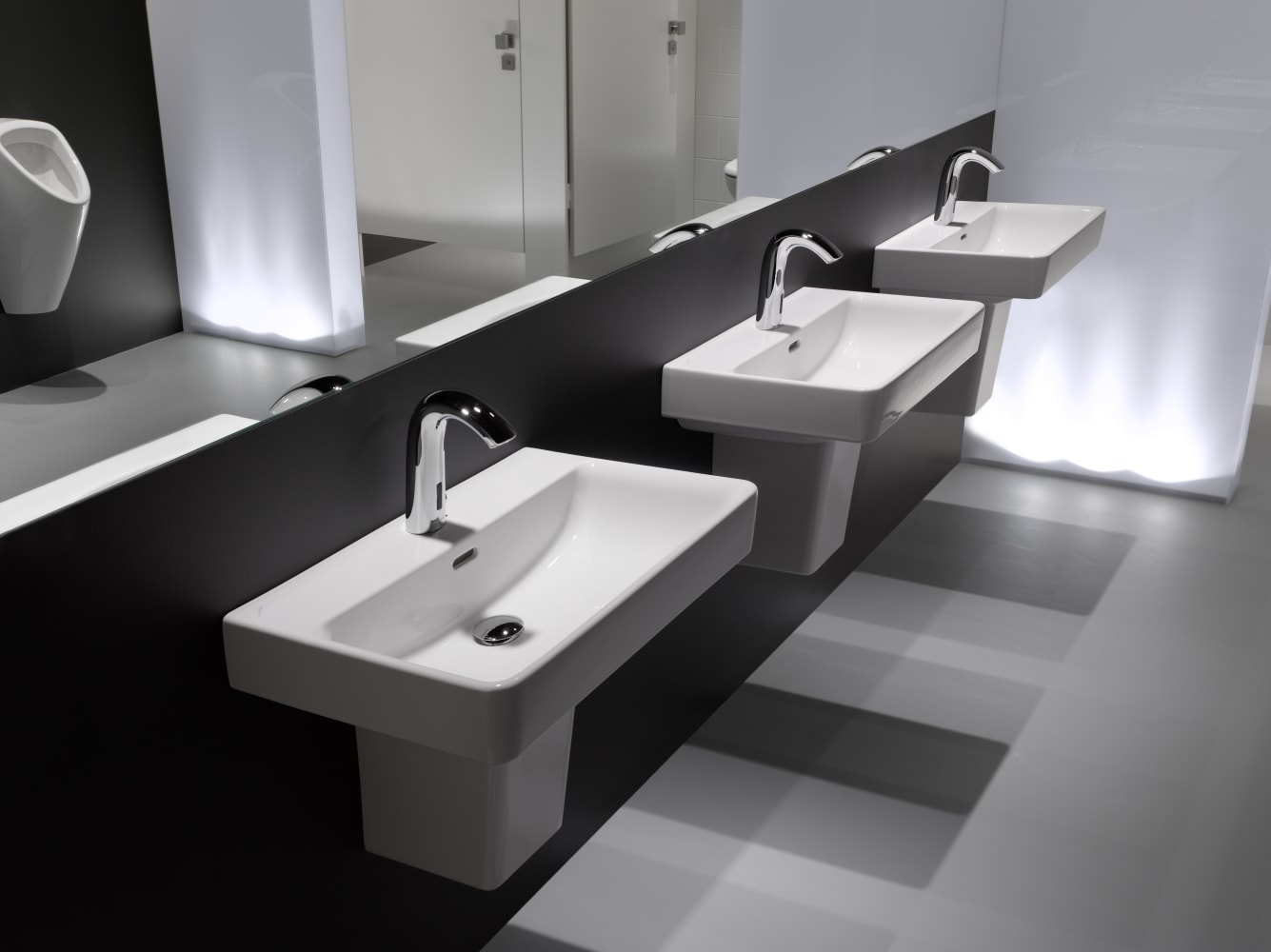 Wall-hung washbasins White PRO S H8189580001041 LAUFEN