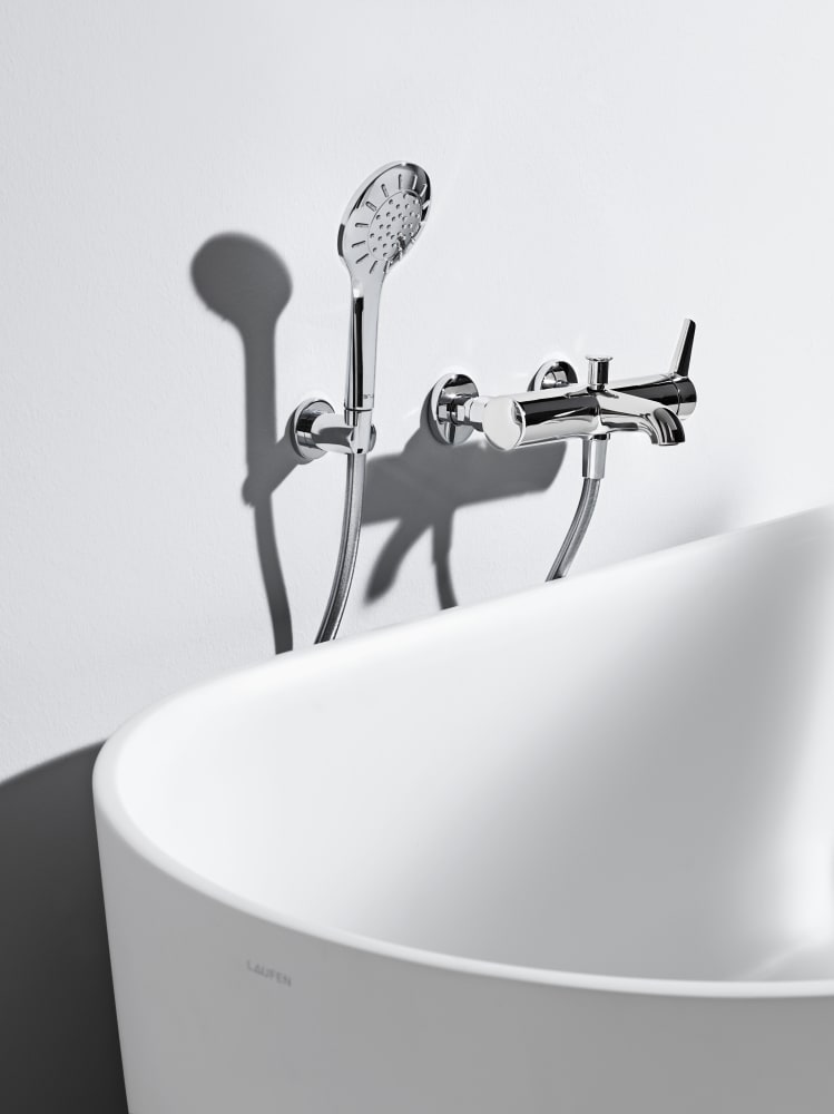 Bathtubs White VAL H2302820000001 LAUFEN