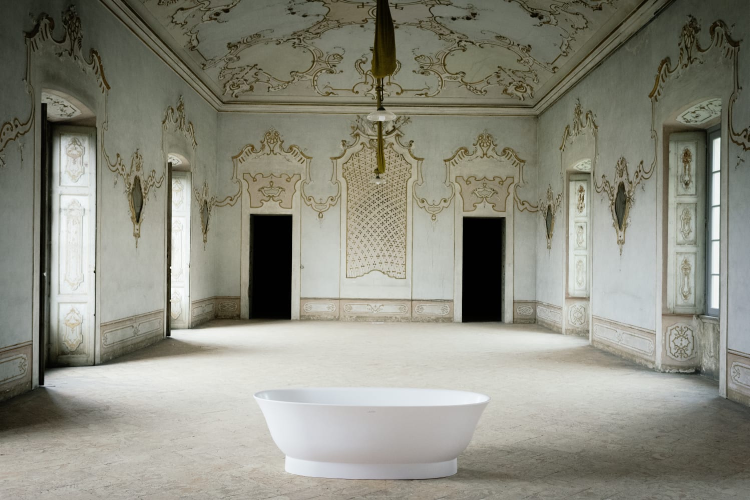 Bathtubs White THE NEW CLASSIC H2208520000001 LAUFEN