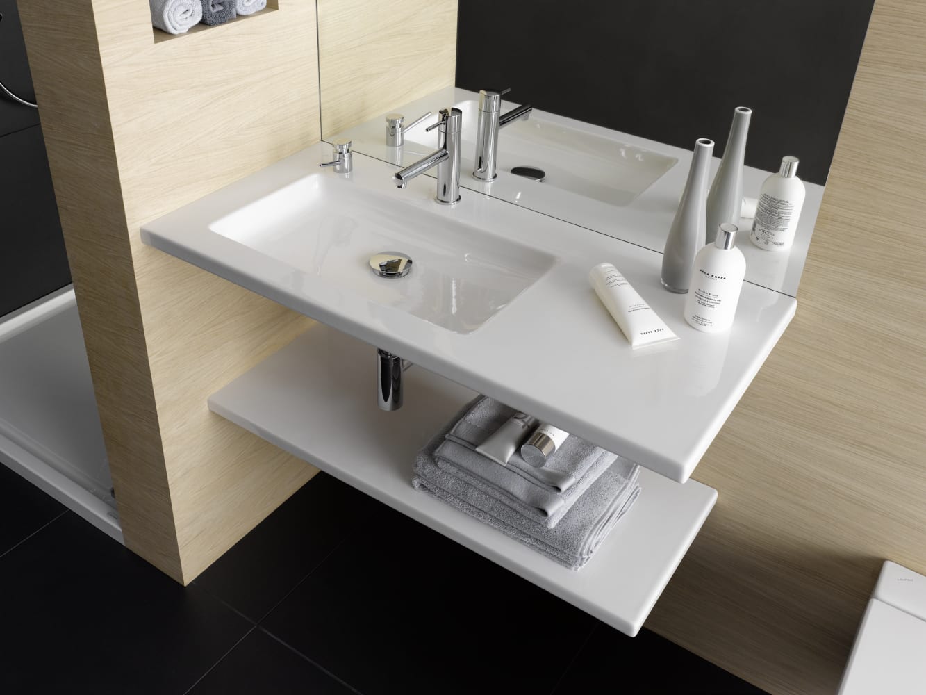 LIVING BATHROOM COLLECTIONS LAUFEN