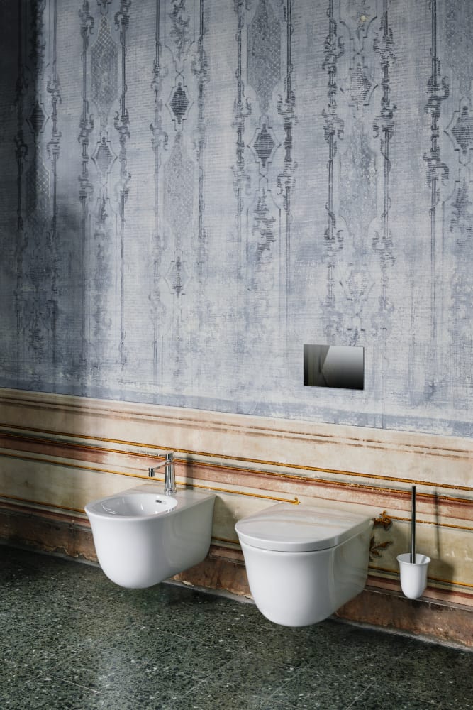 WC seats White THE NEW CLASSIC H8918510000001 LAUFEN