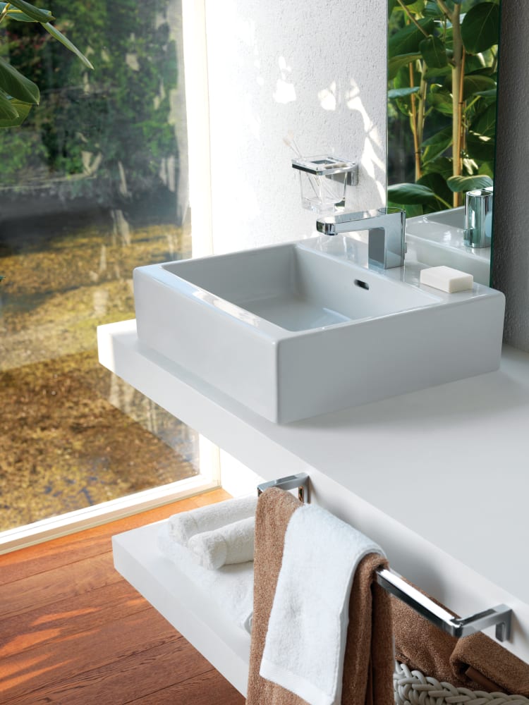 LIVING BATHROOM COLLECTIONS LAUFEN
