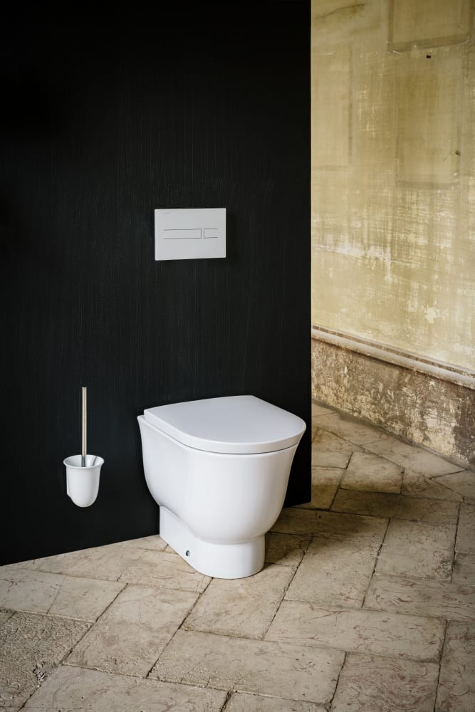Floorstanding WCs White THE NEW CLASSIC H8238510000001 LAUFEN