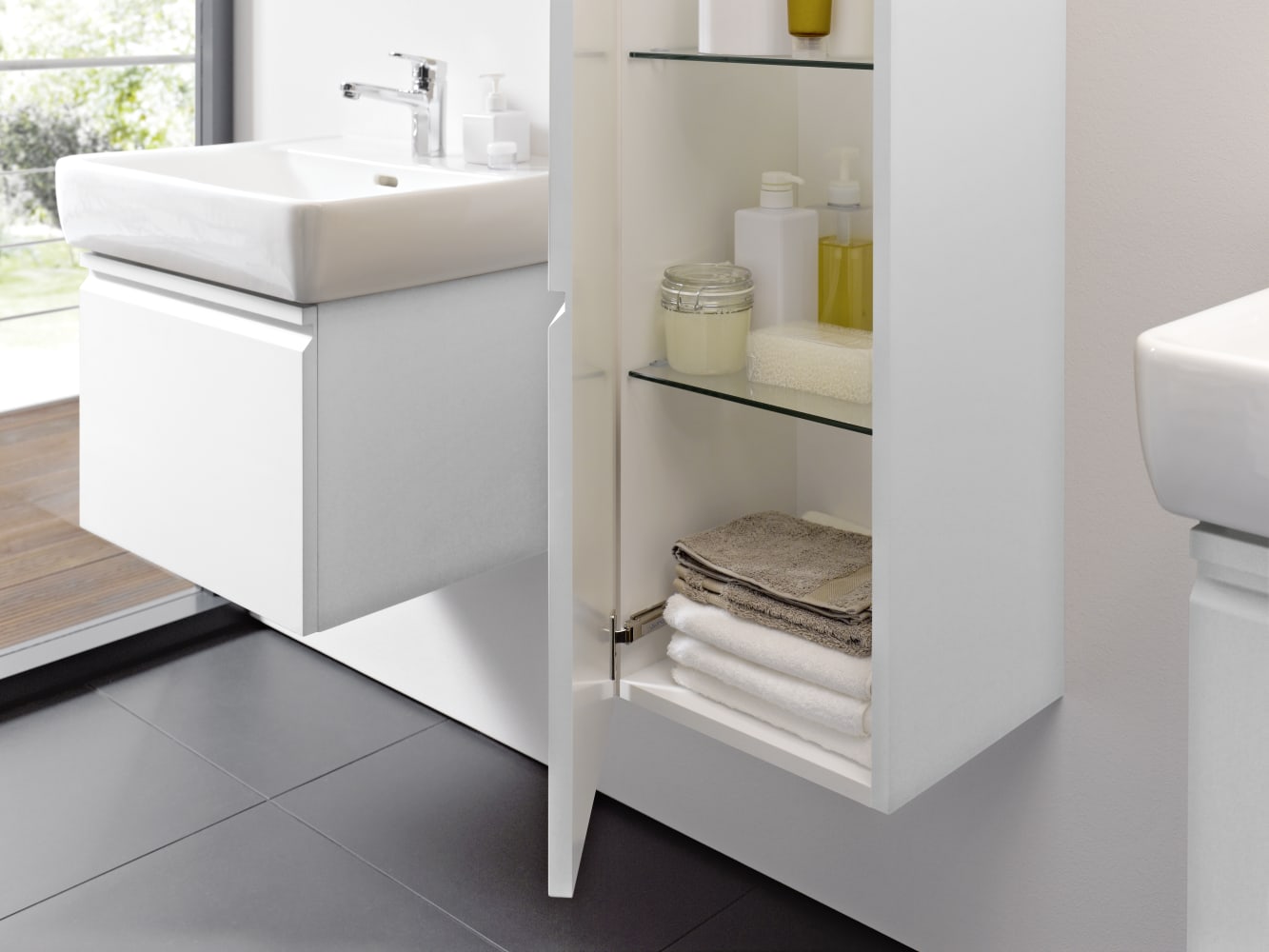 Wall-hung washbasins White PRO H8189510001041 LAUFEN