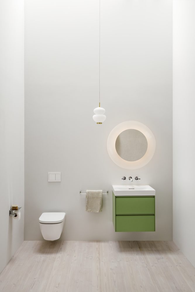 Wall-hung WCs White MEDA H8201100000001 LAUFEN