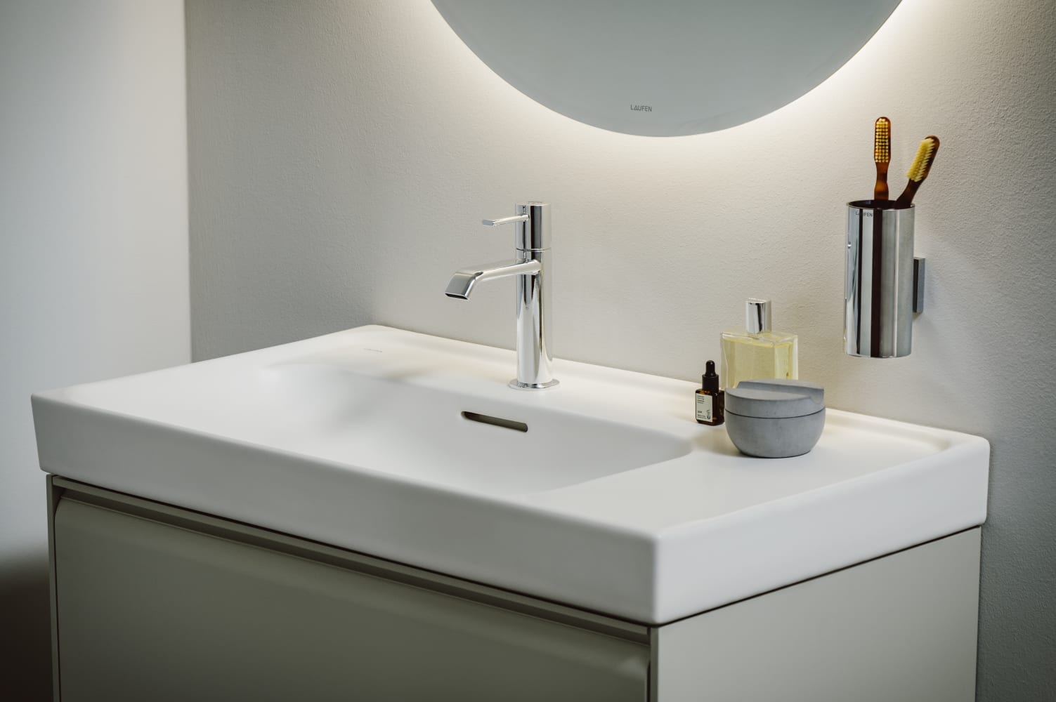 Basin faucets no colour MEDA HF506603100000 LAUFEN